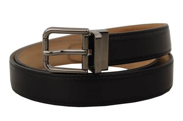 Sleek Black Leather Belt with Metal Buckle